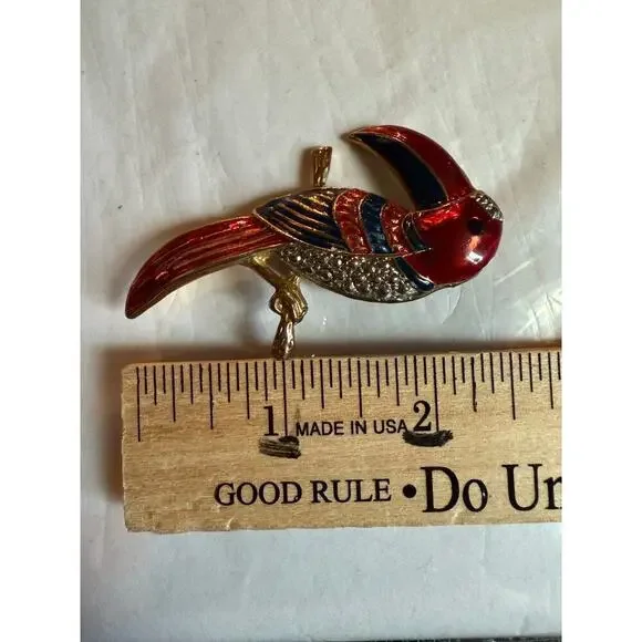 Vitnage Toucan Brooch Pin Goldtone - Picture 2 of 5